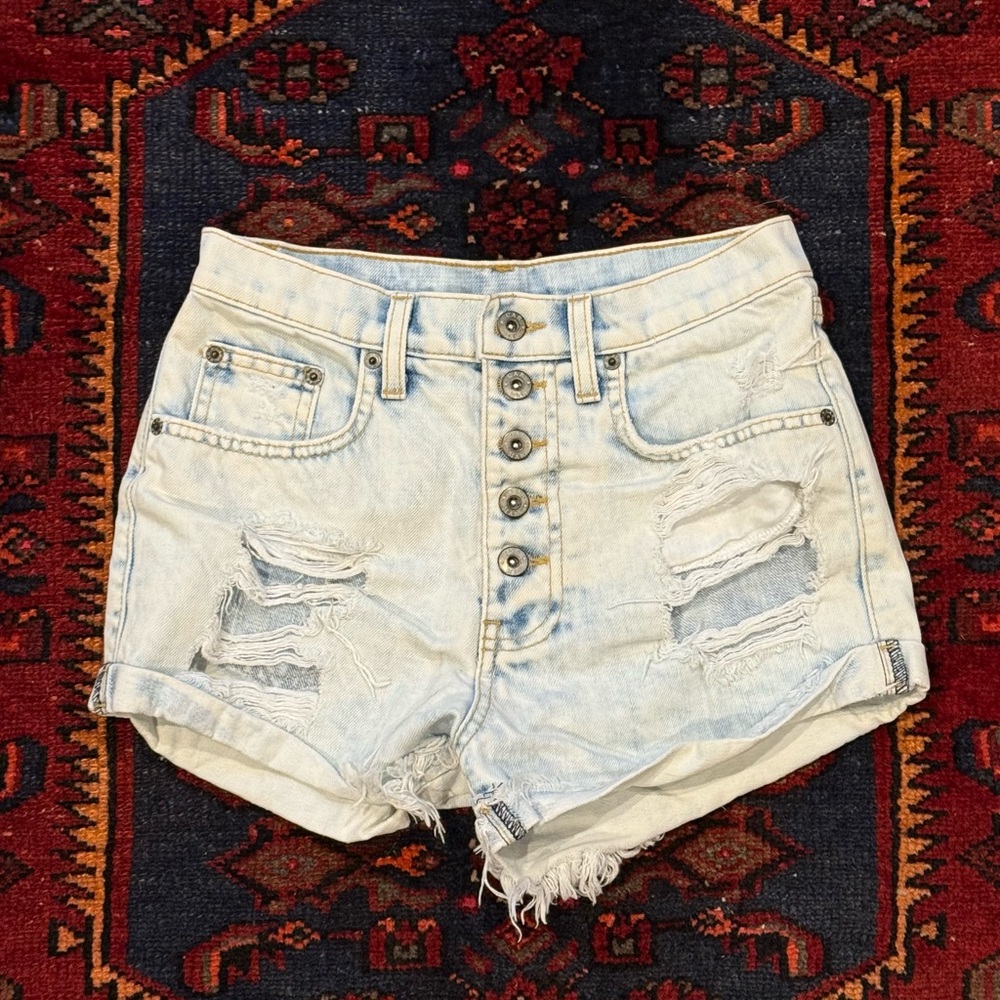 Carmar Blue High-Waisted Jean Shorts with Distressed Look